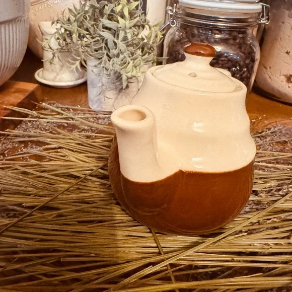 VTG MCM Oxford Stoneware Two-Tone Gloss Ceramic Teapot Farmhouse Cottage Core - Picture 6 of 8